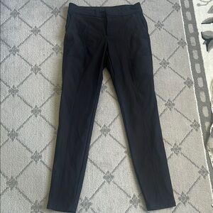 Athleta Black Pants Sleek Straight-Leg Design RN 54023
